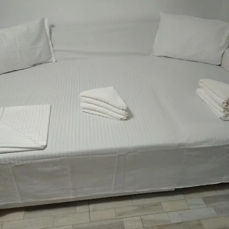 Beachside Bliss - Retreat Apartment *